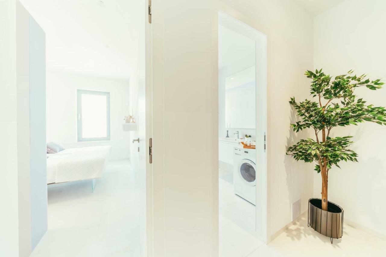 Unique Luxury Designers Apartment Right Next To The Beach Sukošan Buitenkant foto