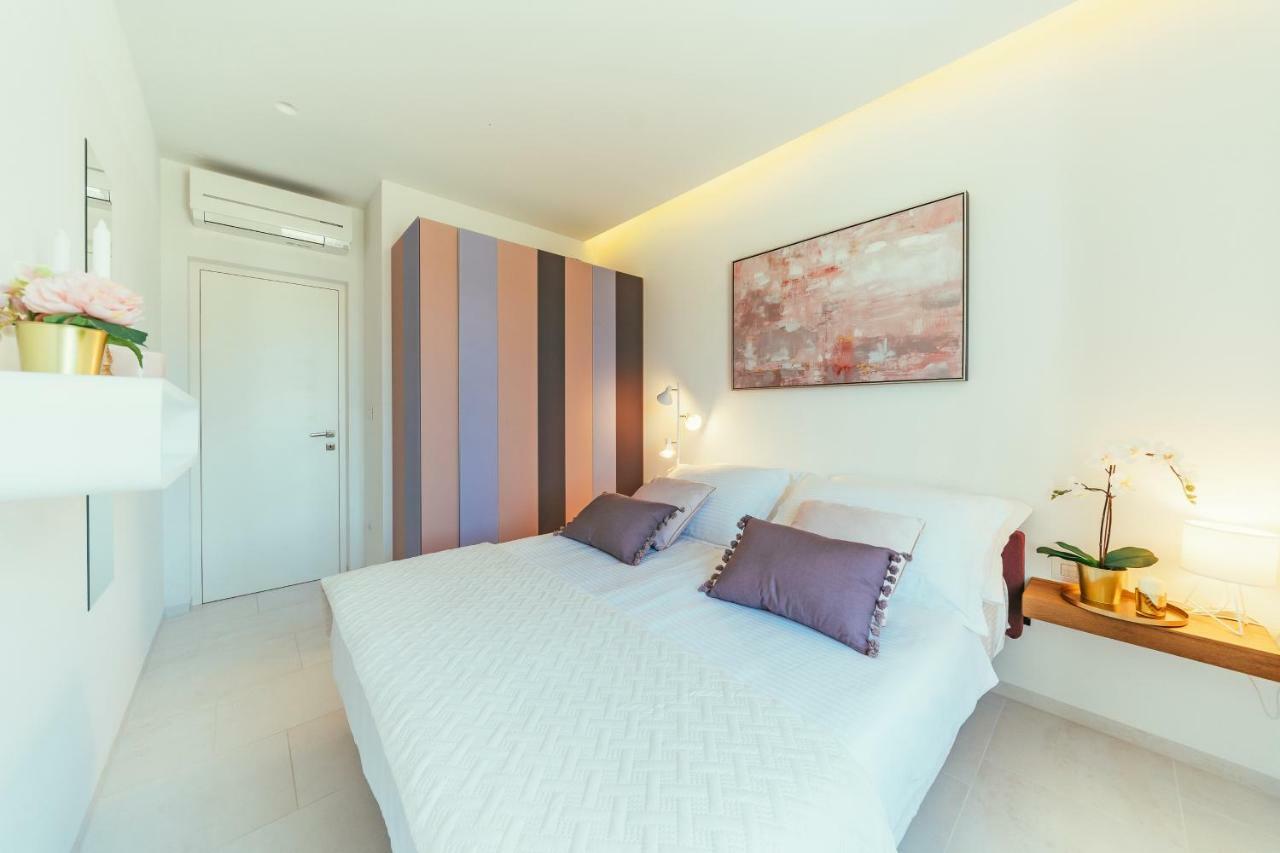 Unique Luxury Designers Apartment Right Next To The Beach Sukošan Buitenkant foto